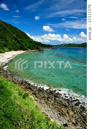 奄美 西古見の美しい海の風景09 奄美 西古見の美しい海の風景09 32315376