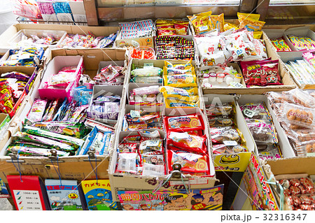 駄菓子屋 32316347