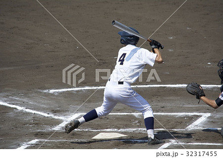 高校野球 バッター 32317455