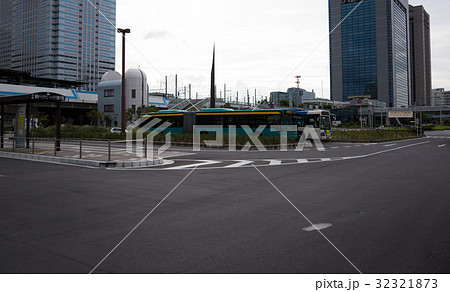 海浜幕張駅前 連接バス 海浜幕張駅前 連接バス 32321873