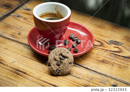 Coffee concept for design and advertisement Coffee concept for design and advertisement 32322933