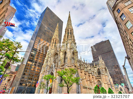 The Cathedral of St. Patrick in Manhattan, New The Cathedral of St. Patrick in Manhattan, New 32325707