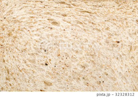 胚芽入り食パン 32328312