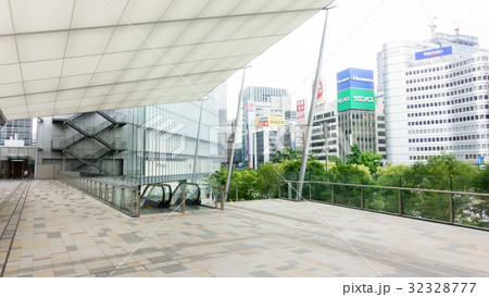 都市風景　東京駅八重洲口GRANROOF 32328777