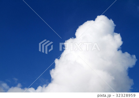 真夏の雲 真夏の雲 32328959
