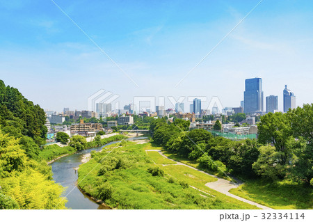 広瀬川と仙台ビル群 32334114