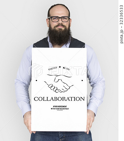 Partnership Teamwork Support Cooperation Achievement Organization Handshake Graphic 32336533