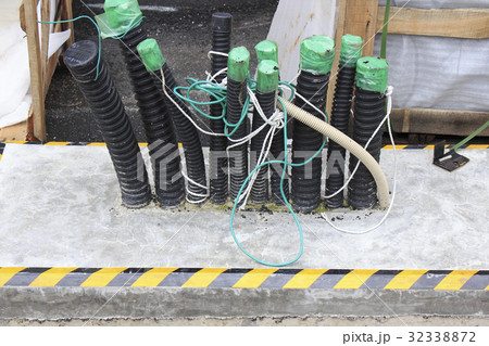 電線の道路地中埋設工事 32338872