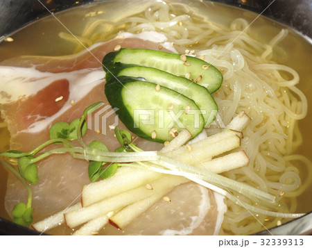 韓国冷麺 韓国冷麺 32339313