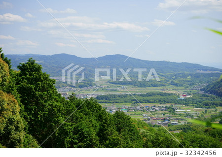 海住山寺から若草山方面を望む 海住山寺から若草山方面を望む 32342456