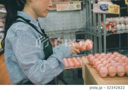 supermarket 32342622