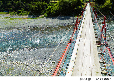 吊り橋 32343007