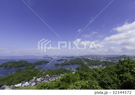 春、石岳展望台からの広大なながめ 32344572