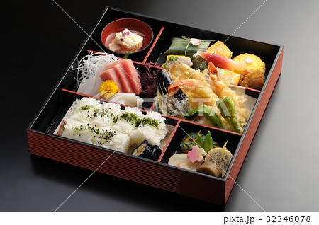 仕出し弁当 和食 仕出し弁当 和食 32346078