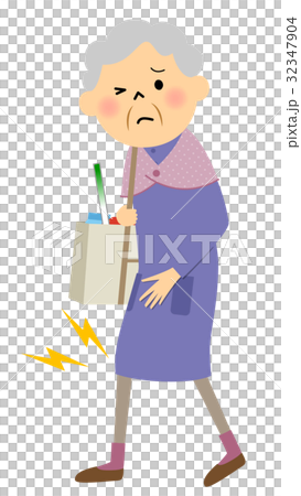 シニア女性　膝痛 32347904