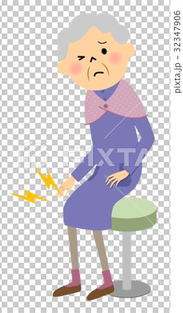 シニア女性　膝痛 32347906