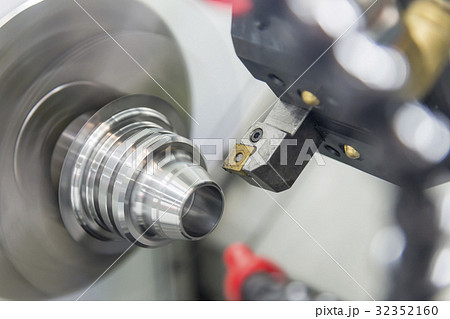 CNC lathe machine (Turning machine)  32352160