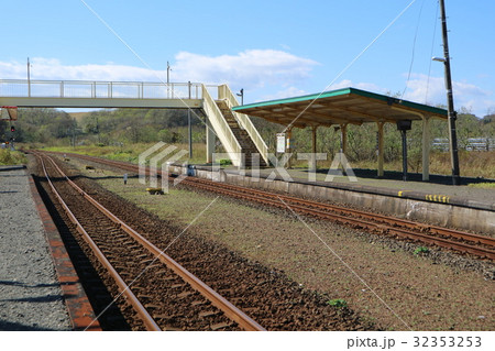 尺別駅ホーム 尺別駅ホーム 32353253
