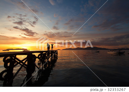 Sunset in Kota Kinabalu, Sabah, Malaysia 32353267