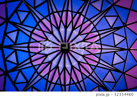 Abstract pattern with geometric elements Abstract pattern with geometric elements 32354460
