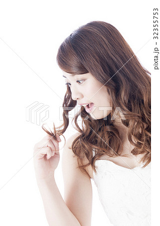 綺麗な髪 32355753