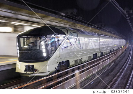 四季島の通過！ 32357544