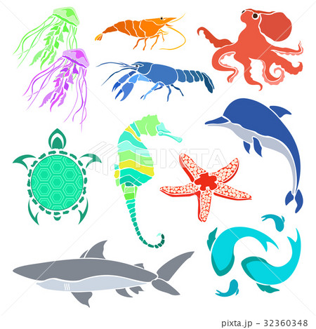 Silhouettes of various sea creatures. Silhouettes of various sea creatures. 32360348