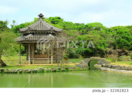 　識名園　六角堂 32362823