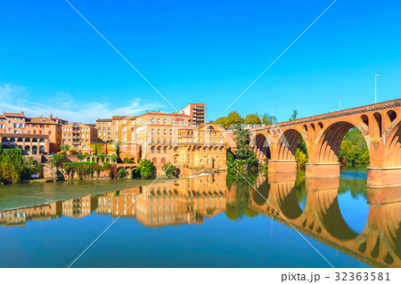 Albi in Southwestern France 32363581