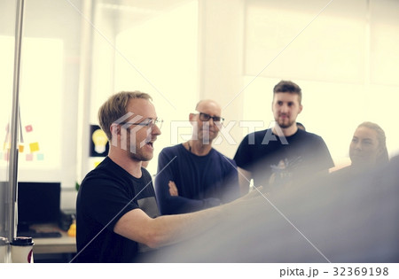 Creative group ideas discussion meeting Creative group ideas discussion meeting 32369198