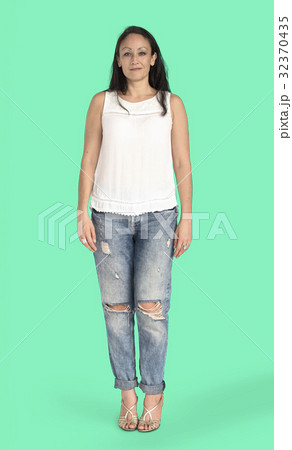 Caucasian Woman Casual Shoot 32370435