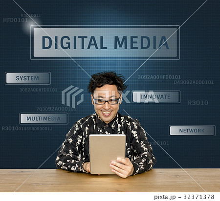 Man using digital tablet with graphic of global communication connection technology Man using digital tablet with graphic of global communication connection technology 32371378