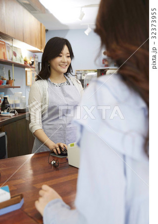 お客様 顧客 お客 32373955