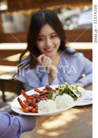 感情 人 人間 32374200