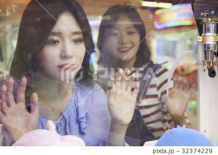 悲しみ 屋外 室外 32374229