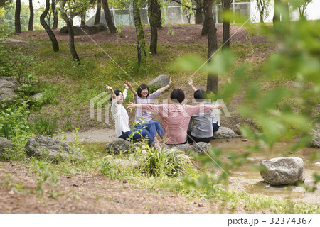 50代 50代 同窓生 32374367