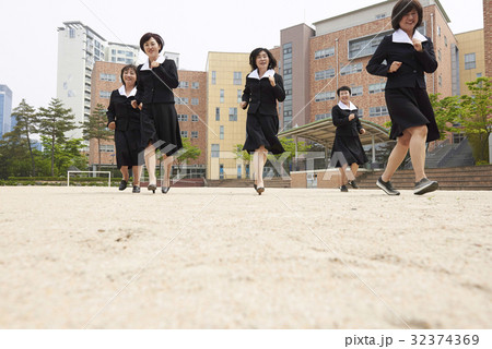 感情 ランニング 走り 32374369