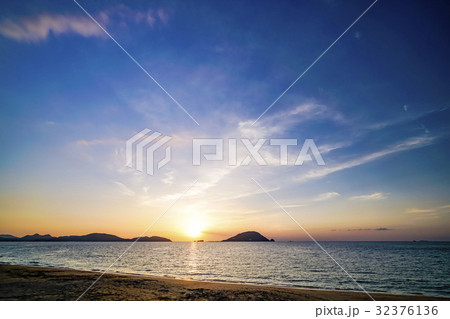 志賀島　勝馬海岸　夕景 32376136
