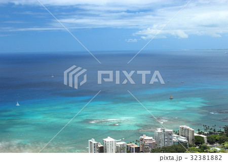 ハワイ ダイヤモンドヘッドからの風景 ハワイ ダイヤモンドヘッドからの風景 32381882