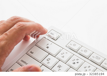 パソコン 32385194