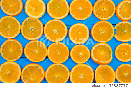 Fresh ripe oranges on wooden table 32387737