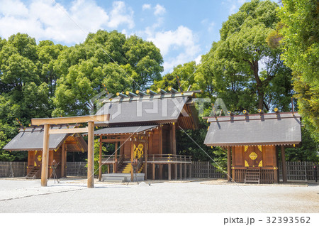 阿佐ヶ谷神明宮の本殿（東京都杉並区） 32393562