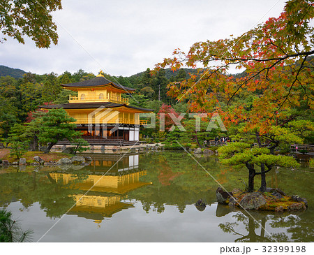Kinkaku-ji Temple in Kyoto Japan Kinkaku-ji Temple in Kyoto Japan 32399198