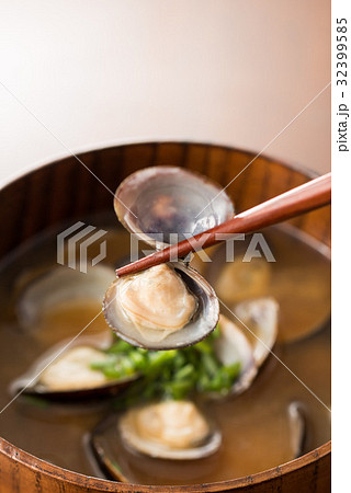 しじみの味噌汁 32399585
