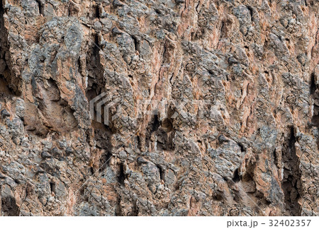 Stone texture with pronounced pattern 32402357