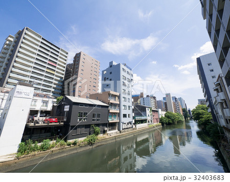 名古屋市都市風景　五條橋から堀川南方面を望む 32403683