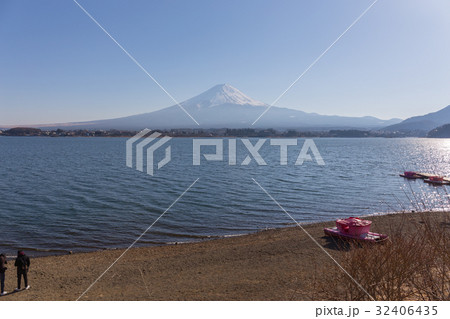 Nagasaki park, Fuji mountain and kawaguchiko lake 32406435