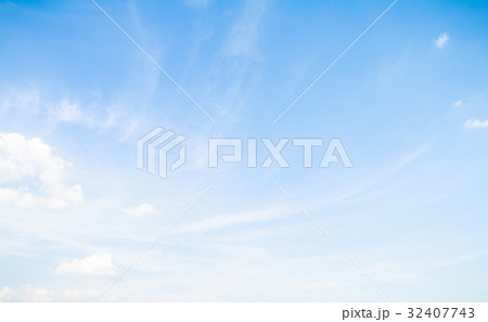 blue sky and clouds in good weather days 32407743