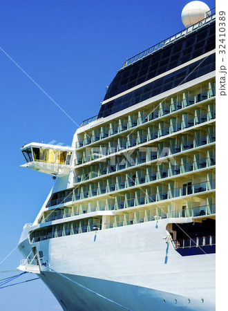 Big cruise ship docked in a sea port Big cruise ship docked in a sea port 32410389