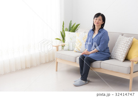 ミドル女性 32414747